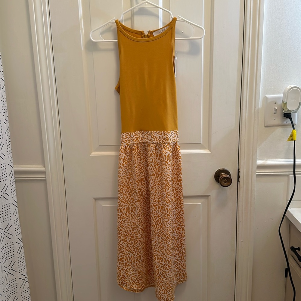 Lovely, mustard yellow dress